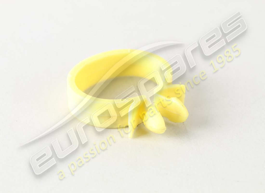 NEW FERRARI CLIP. PART NUMBER 14570180 (2) new ferrari clip. part number 14570180 (2)