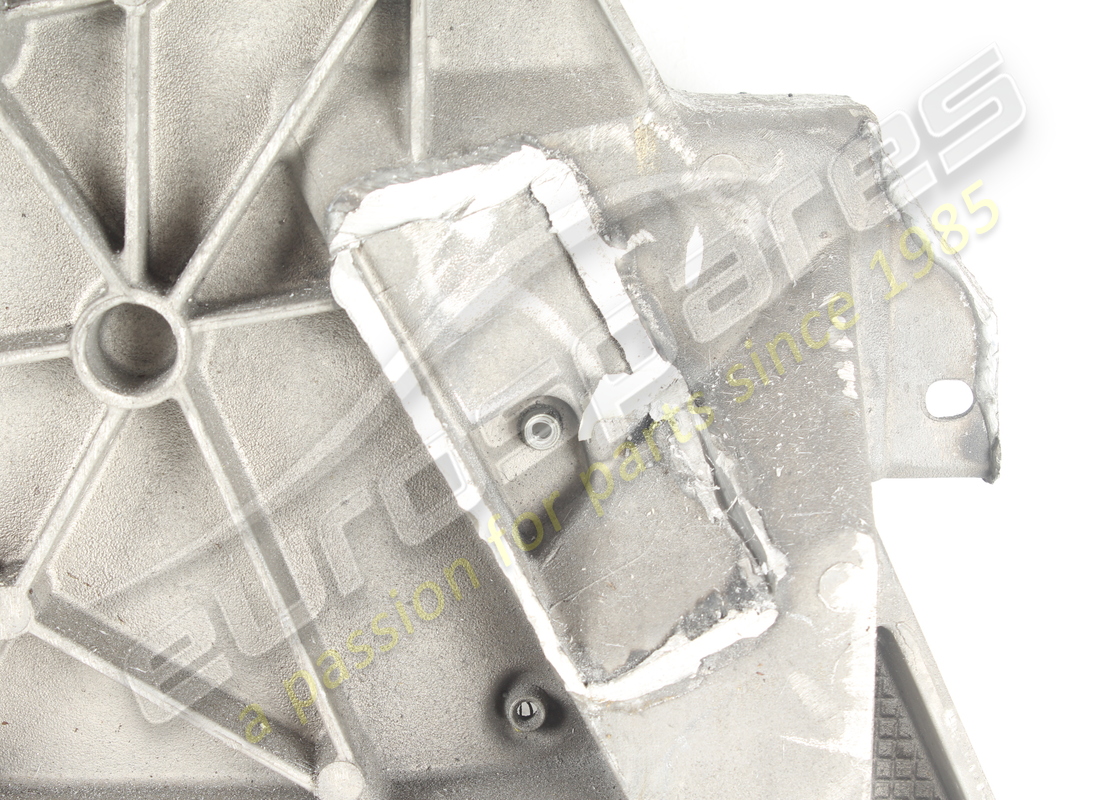 USED FERRARI FRONT SUBFRAME ASSEMBLY. PART NUMBER 985259819 (5) used ferrari front subframe assembly. part number 985259819 (5)