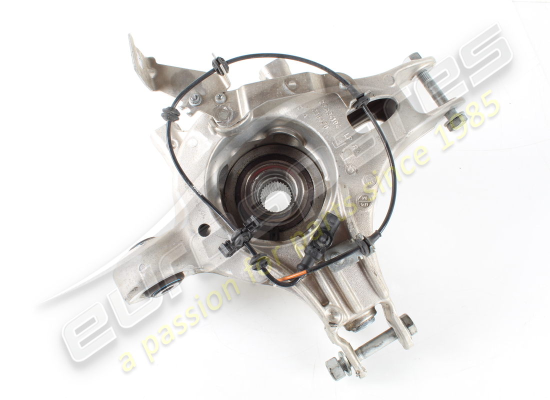 used ferrari complete rh rear hub carrier. part number 843963 (3)