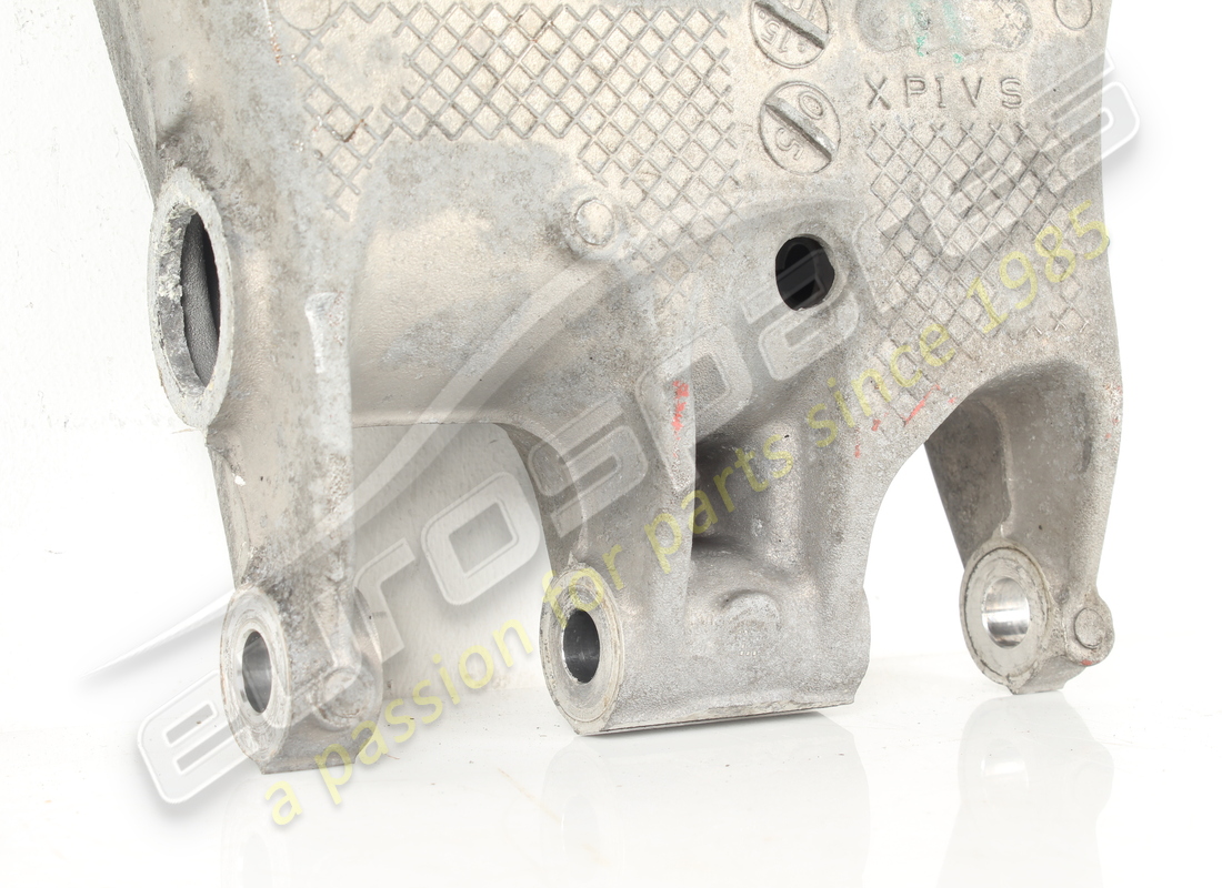 USED FERRARI LEVA INFER POST.DX COMPLETE. PART NUMBER 305680 (2) used ferrari leva infer post.dx complete. part number 305680 (2)