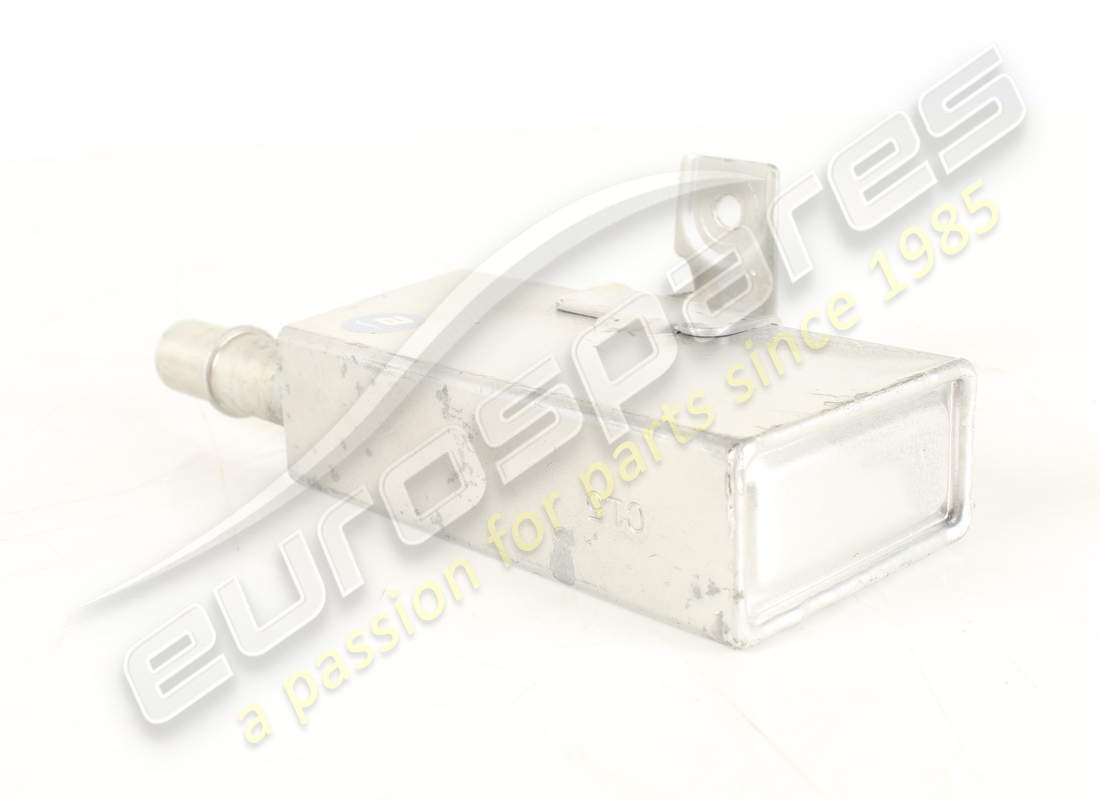 USED FERRARI DISAREATOR. PART NUMBER 253583 (2) used ferrari disareator. part number 253583 (2)