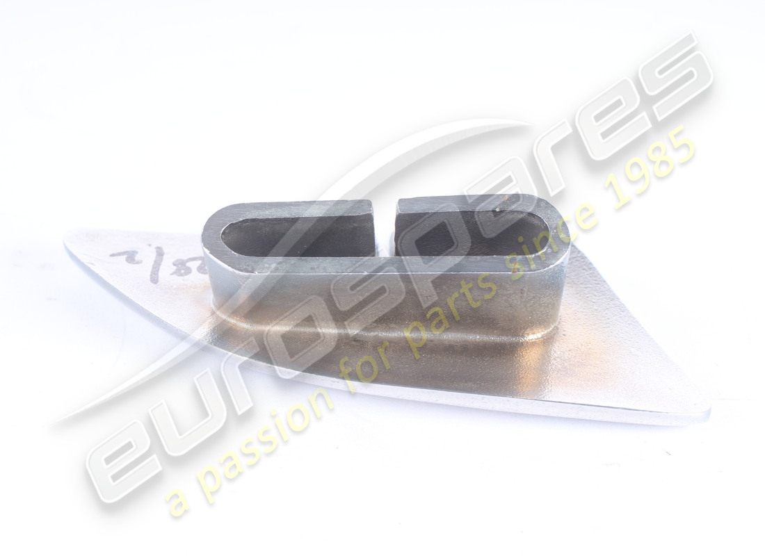 used aston martin bezel, rear seatbelt, lh part number 4g43611b91ad (5)