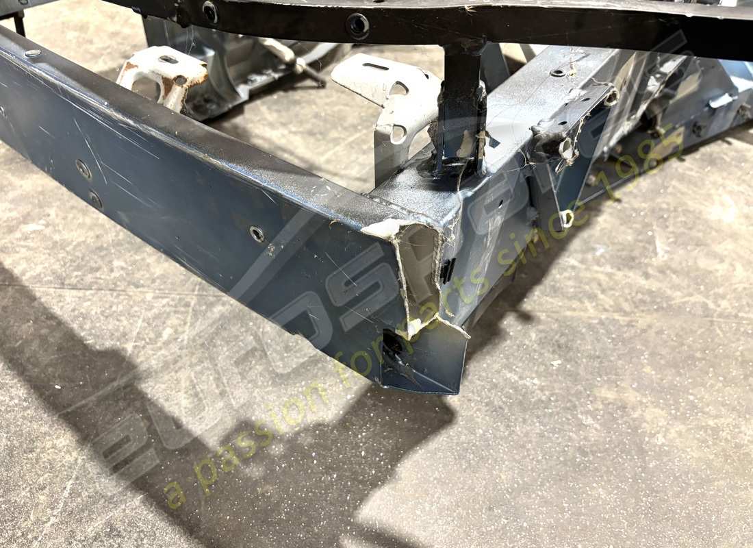 damaged ferrari rear subframe. part number 985280290 (5)