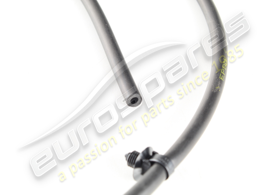 NEW MASERATI PIPE. PART NUMBER 670156519 (3) new maserati pipe. part number 670156519 (3)