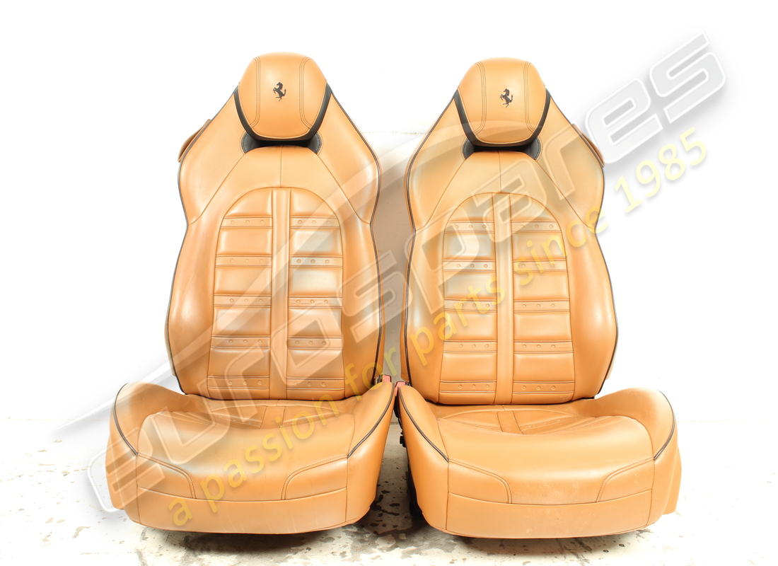 USED Eurospares COMPLETE FRONT & REAR SEET SET ( CUIOIO LEATHER WITH BLACK STITCHING ) . PART NUMBER EAP1566195 (1)