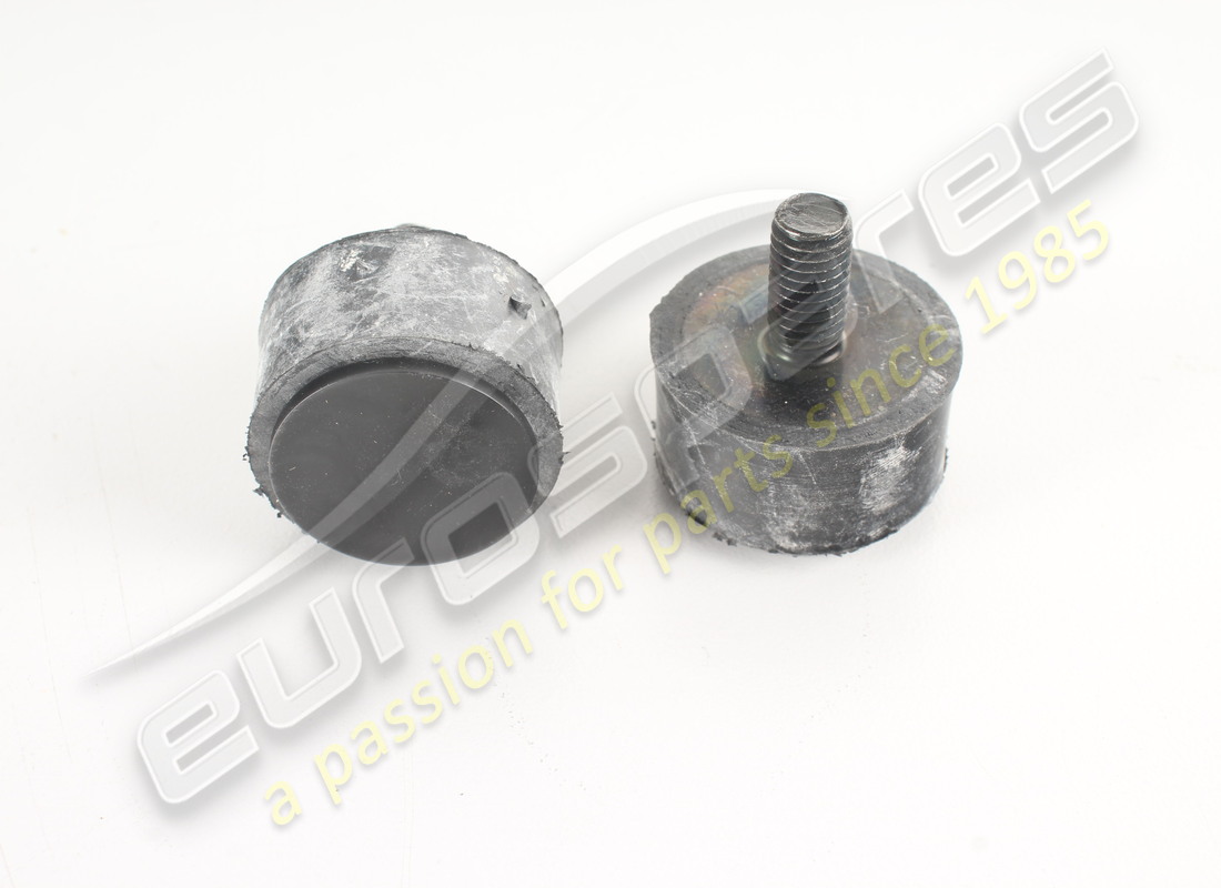 NEW FERRARI PAD KIT. PART NUMBER 82009300 (2) new ferrari pad kit. part number 82009300 (2)