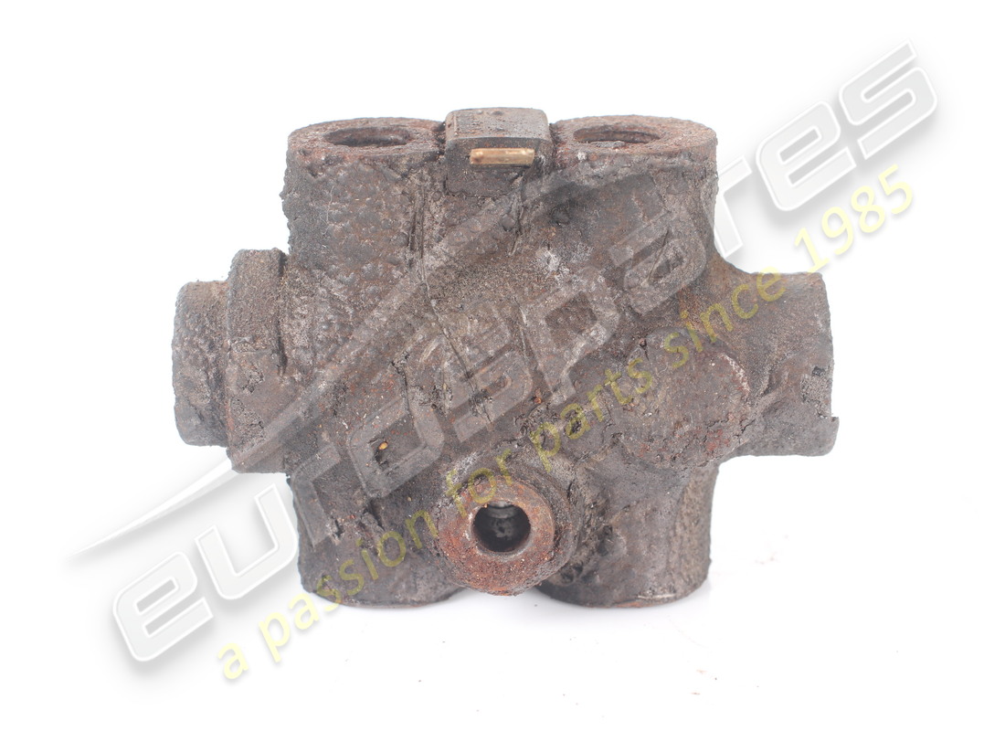 USED FERRARI BRAKE INDICATOR VALVE. PART NUMBER 127757 (3) used ferrari brake indicator valve. part number 127757 (3)