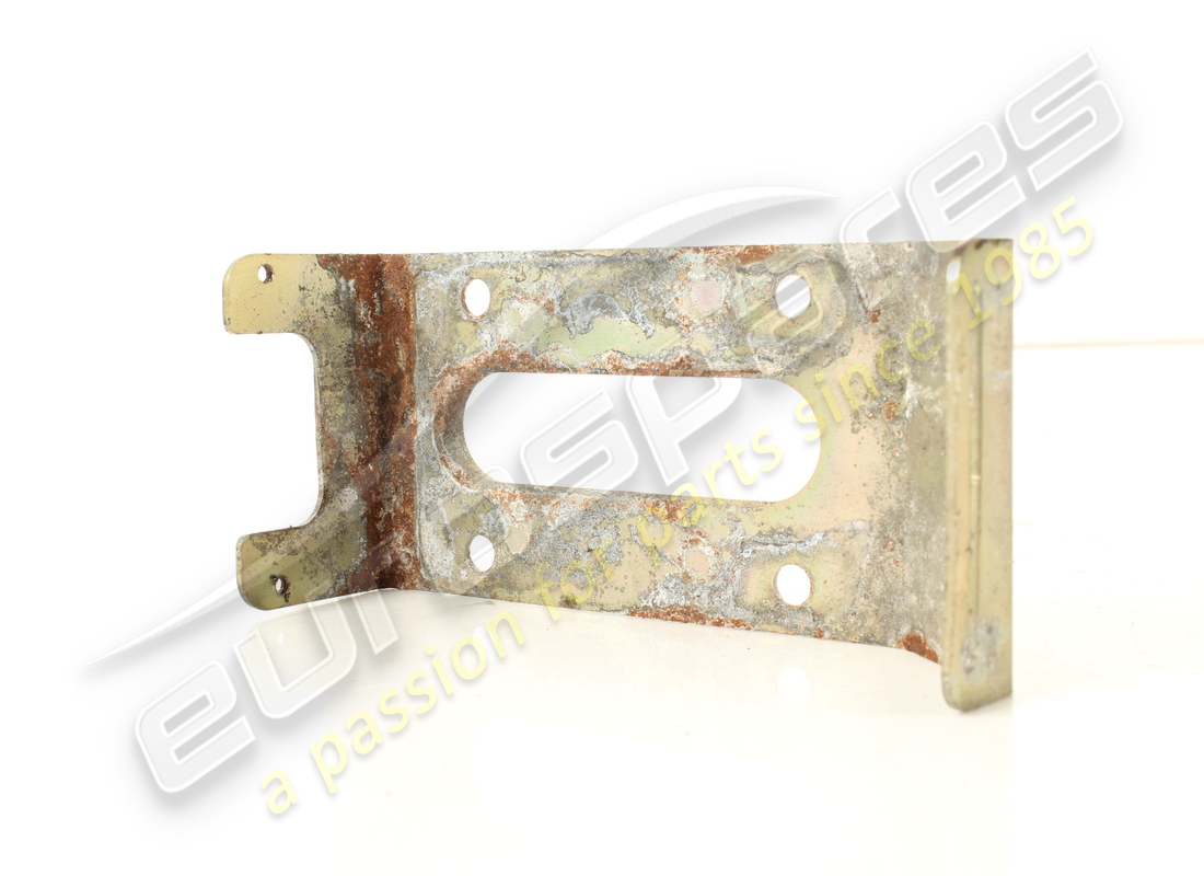 USED FERRARI PLATE. PART NUMBER 64051200 (2) used ferrari plate. part number 64051200 (2)