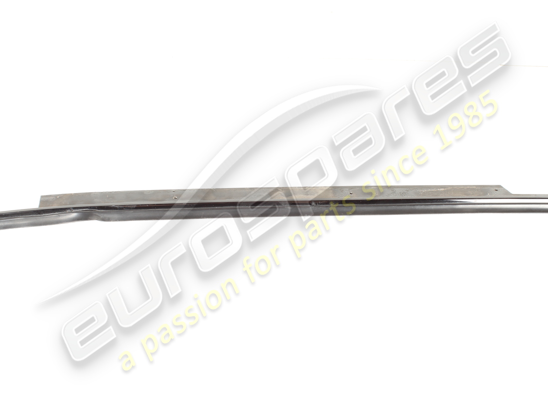 used ferrari lh door moulding. part number 61861800 (6)