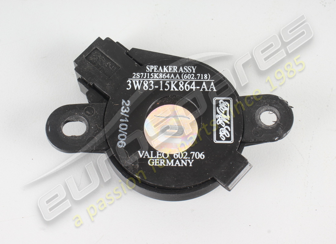 used aston martin speaker-rr park snsr. part number 1r123710342 (2)