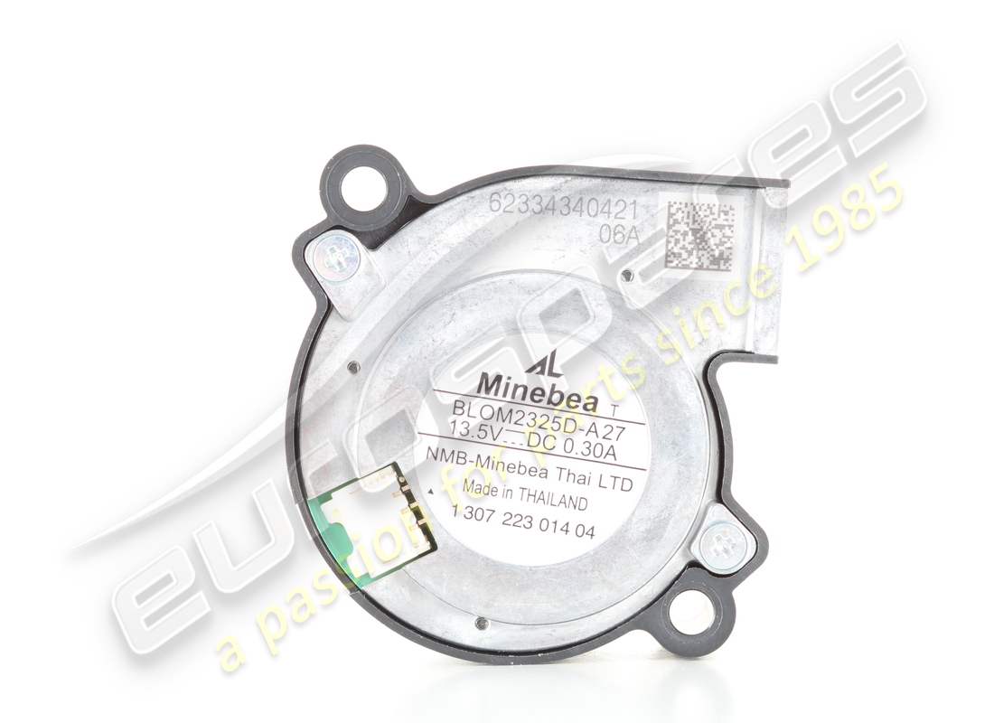 NEW PORSCHE FAN FOR HEADLAMPS. PART NUMBER 992941052 (3) new porsche fan for headlamps. part number 992941052 (3)