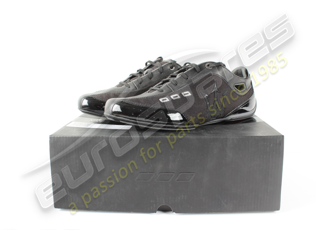 new maserati maserati mc trainer 42. part number 920002383 (1)