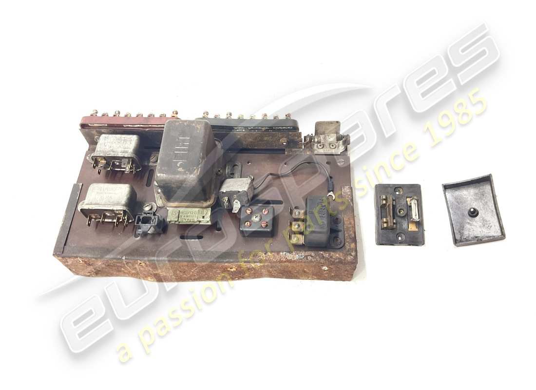 USED FERRARI COMPLETE CONTROL UNIT RHD PART NUMBER 0202582 (2) used ferrari complete control unit rhd part number 0202582 (2)