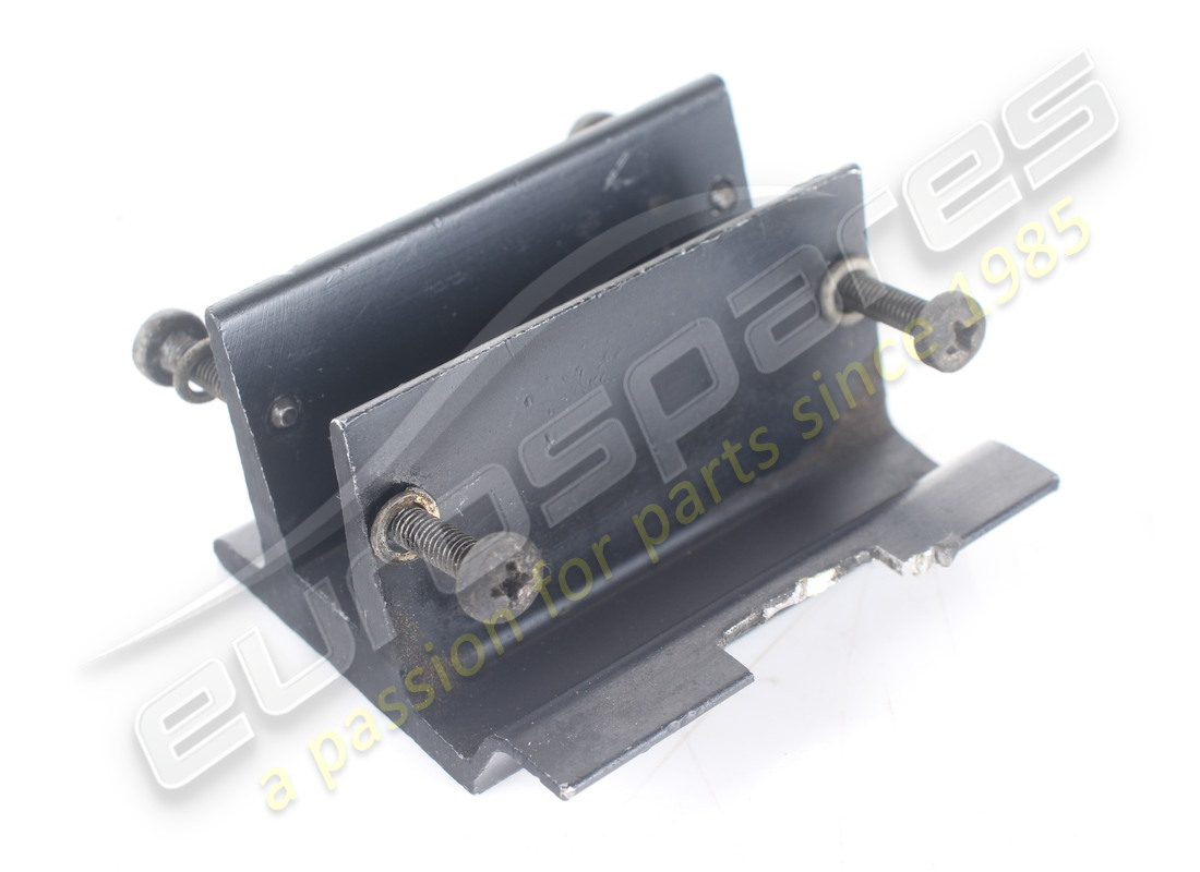 USED Maserati SUPPORT . PART NUMBER 363201316 (1)