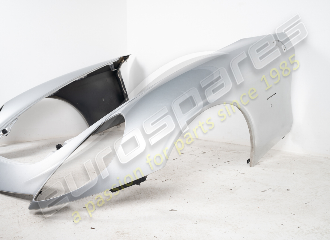 USED EUROSPARES COMPLETE FRONT END. PART NUMBER EAP1469466 (4) used eurospares complete front end. part number eap1469466 (4)