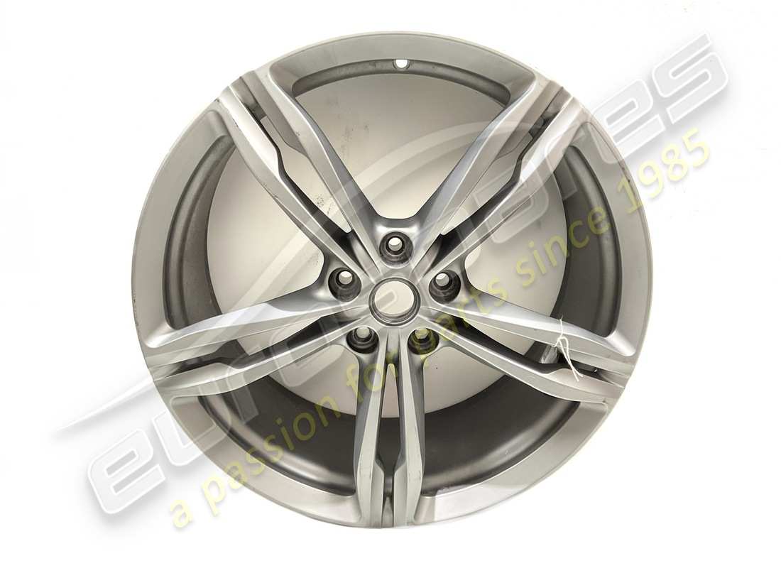 used ferrari front wheel. part number 328868 (1)