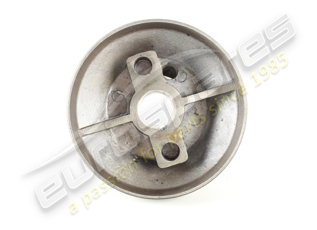 USED FERRARI STEERING WHEEL HUB. PART NUMBER 122244 (3) used ferrari steering wheel hub. part number 122244 (3)