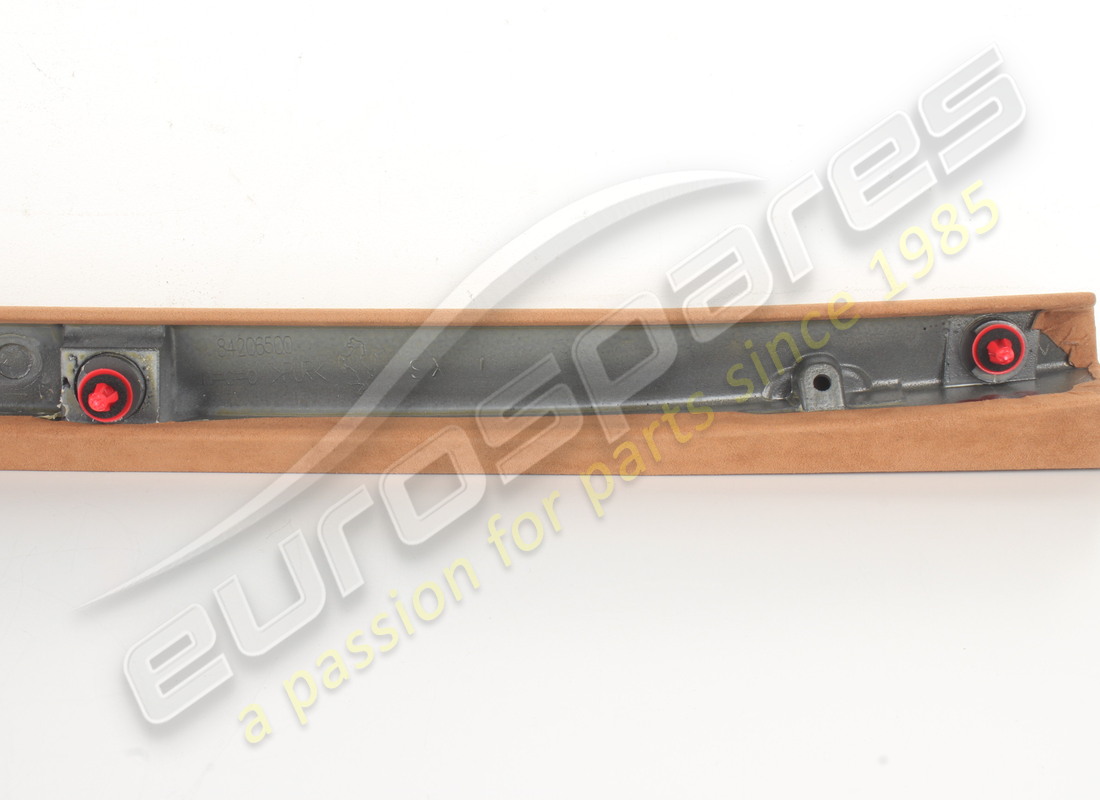 new ferrari lh lateral tailgate trim. part number 85505329 (6)