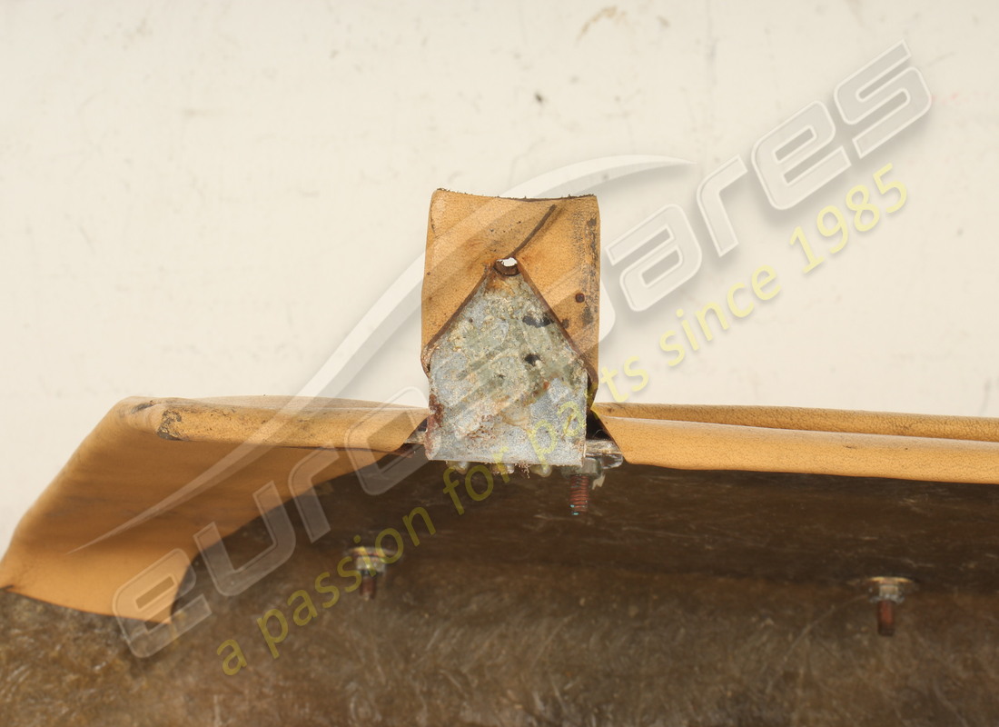 USED FERRARI FRONT TUNNEL RHD PART NUMBER 61831300 (11) used ferrari front tunnel rhd part number 61831300 (11)