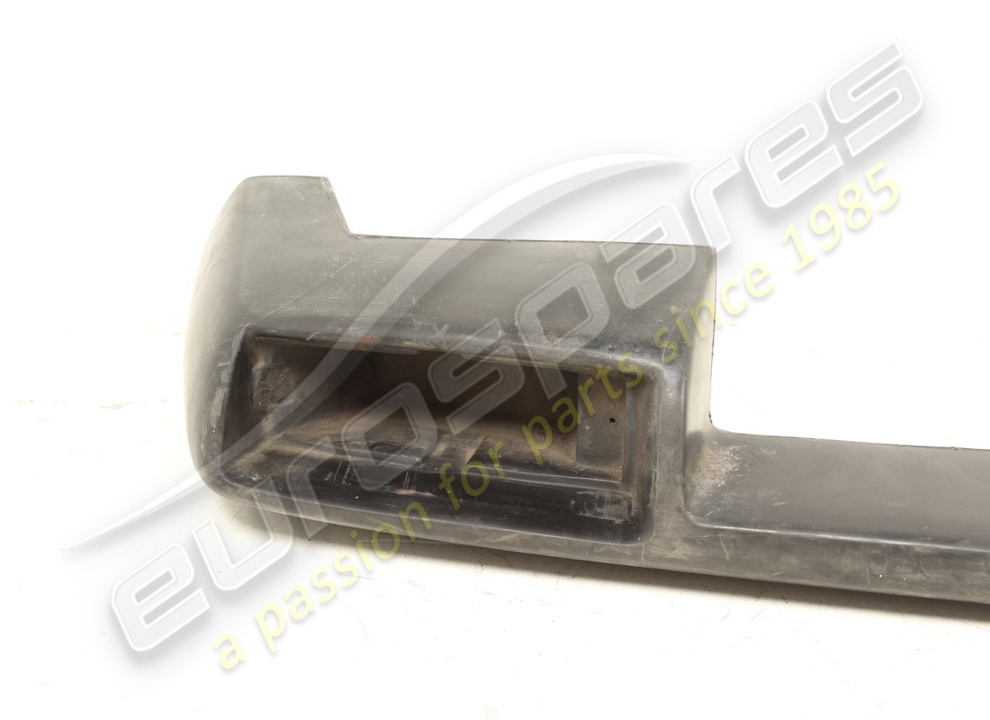 USED LAMBORGHINI ASSEM. FRONT BUMPER. PART NUMBER 006963000 (6) used lamborghini assem. front bumper. part number 006963000 (6)