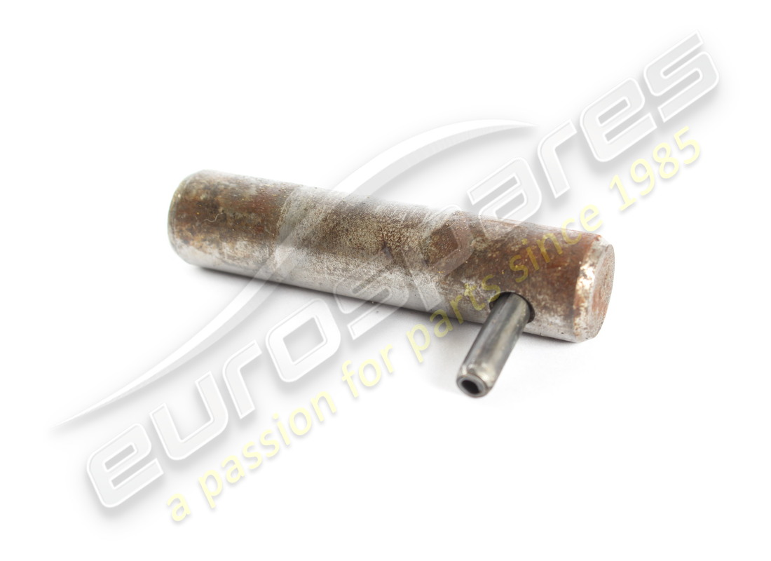 USED FERRARI PIN. PART NUMBER 124714 (2) used ferrari pin. part number 124714 (2)