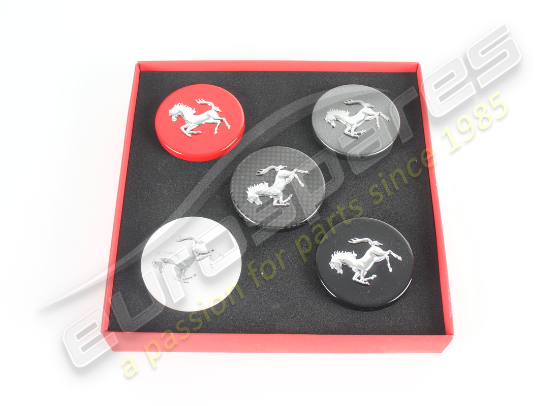 new ferrari coloured wheel centre caps k. part number 95998121 (1)