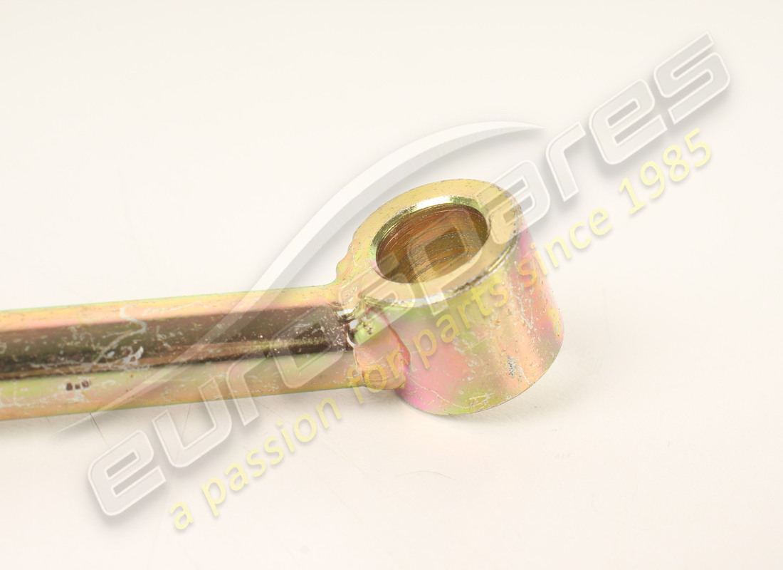 new ferrari alternator rear support. part number 141027 (2)