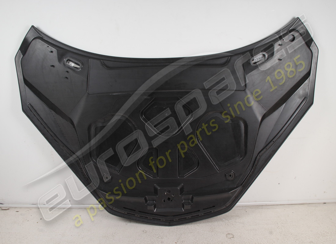 NEW (OTHER) LAMBORGHINI BONNET. PART NUMBER 47B823021K (6) new (other) lamborghini bonnet. part number 47b823021k (6)