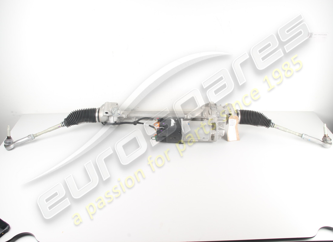 NEW MASERATI STEERING RACK. PART NUMBER 670303716 (1) new maserati steering rack. part number 670303716 (1)