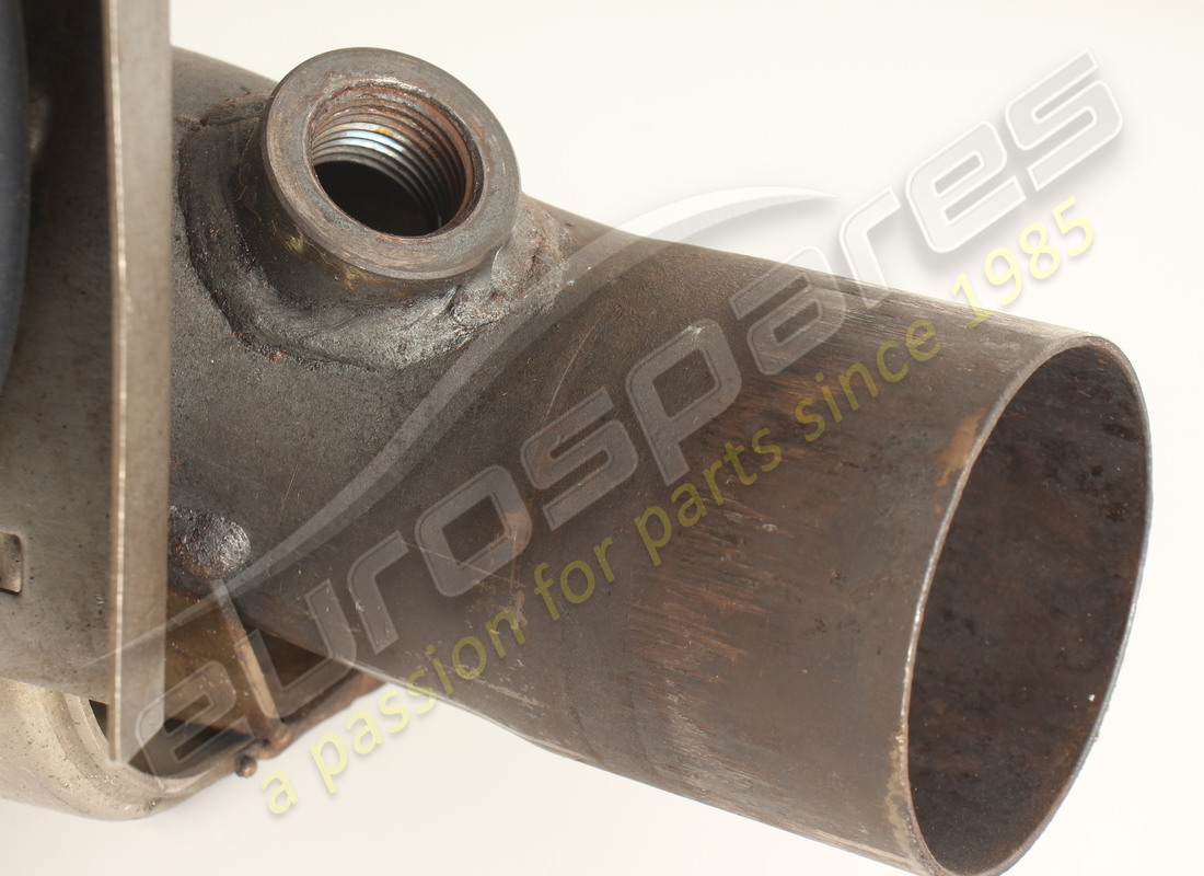 USED FERRARI CATALIZZATORE DI SCARICO SX. PART NUMBER 168567 (3) used ferrari catalizzatore di scarico sx. part number 168567 (3)