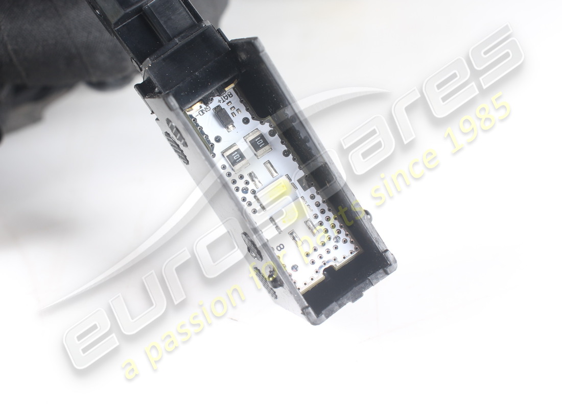 USED FERRARI PASSENGER DOOR WIRING HARNES. PART NUMBER 338616 (3) used ferrari passenger door wiring harnes. part number 338616 (3)