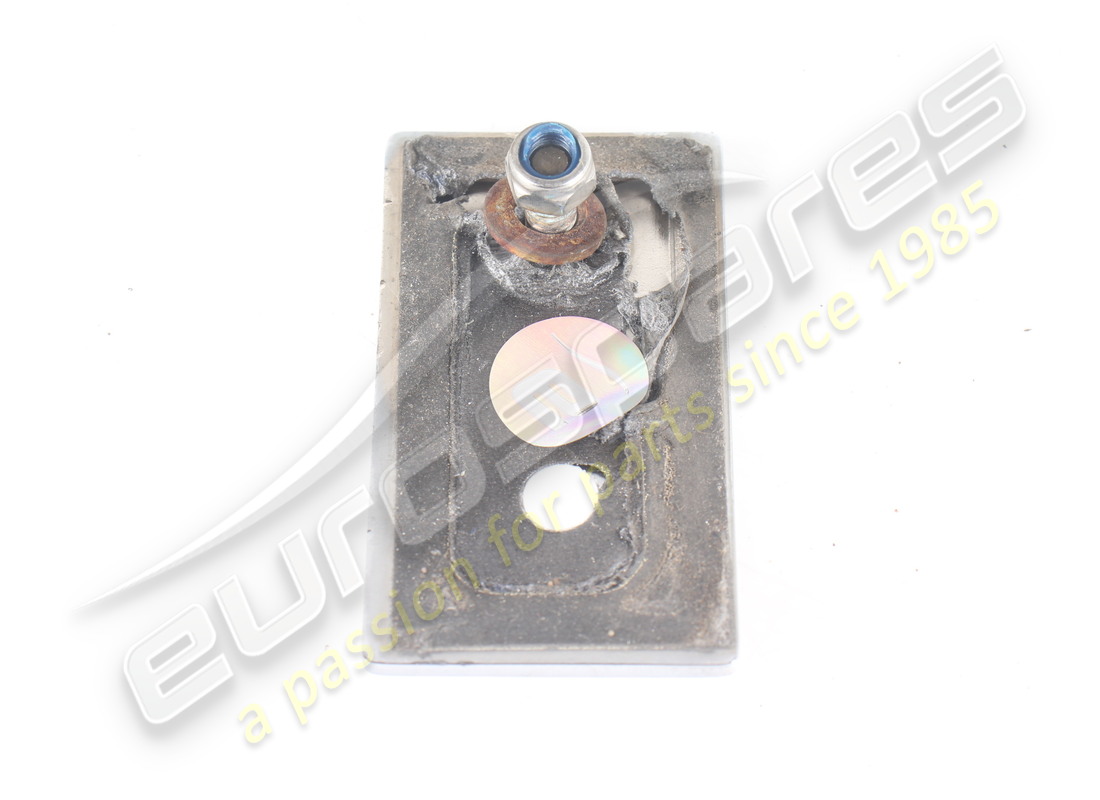 USED FERRARI FRONT BONNET BADGE. PART NUMBER 973053 (2) used ferrari front bonnet badge. part number 973053 (2)