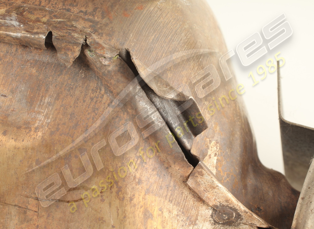 USED FERRARI CATALIZZATORE DI SCARICO SX. PART NUMBER 168567 (6) used ferrari catalizzatore di scarico sx. part number 168567 (6)