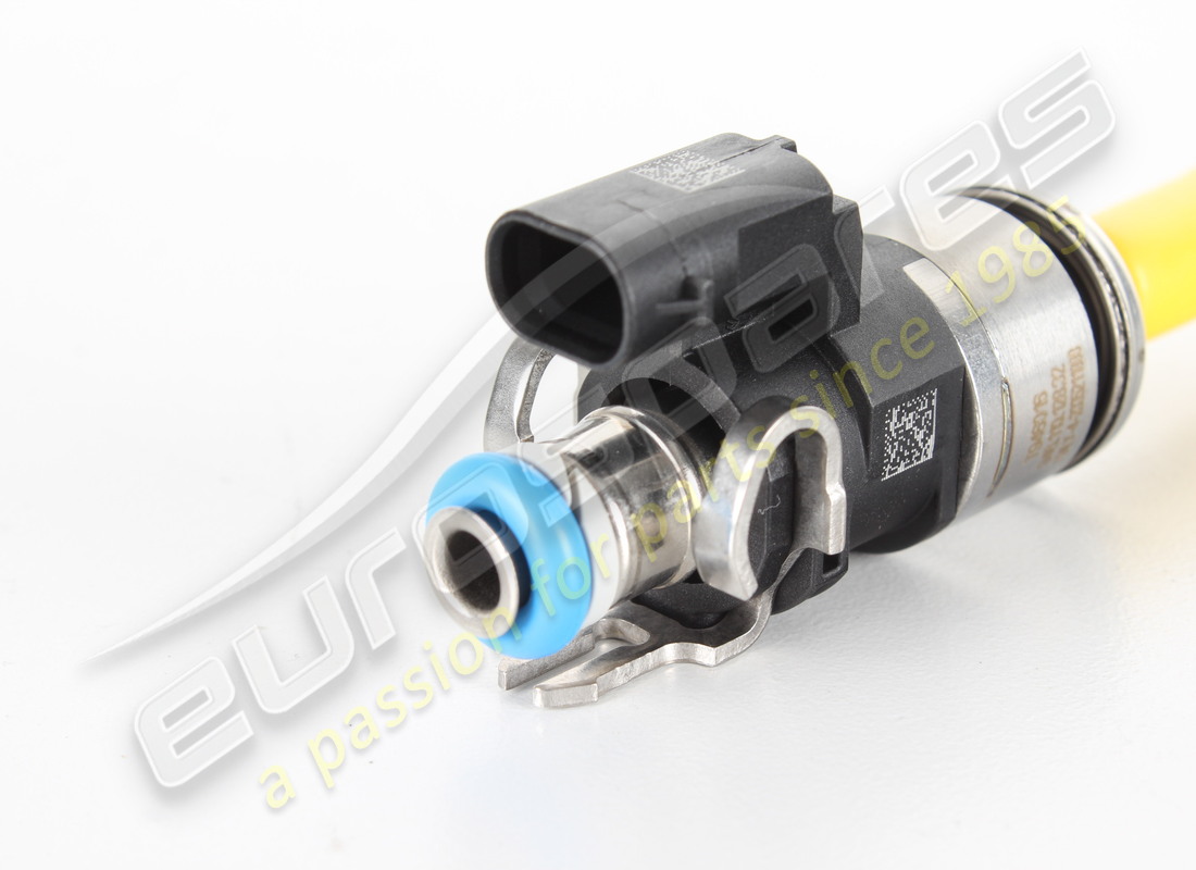 NEW PORSCHE HIGH-PRESSURE INJECTOR. PART NUMBER 94611012832 (2) new porsche high-pressure injector. part number 94611012832 (2)