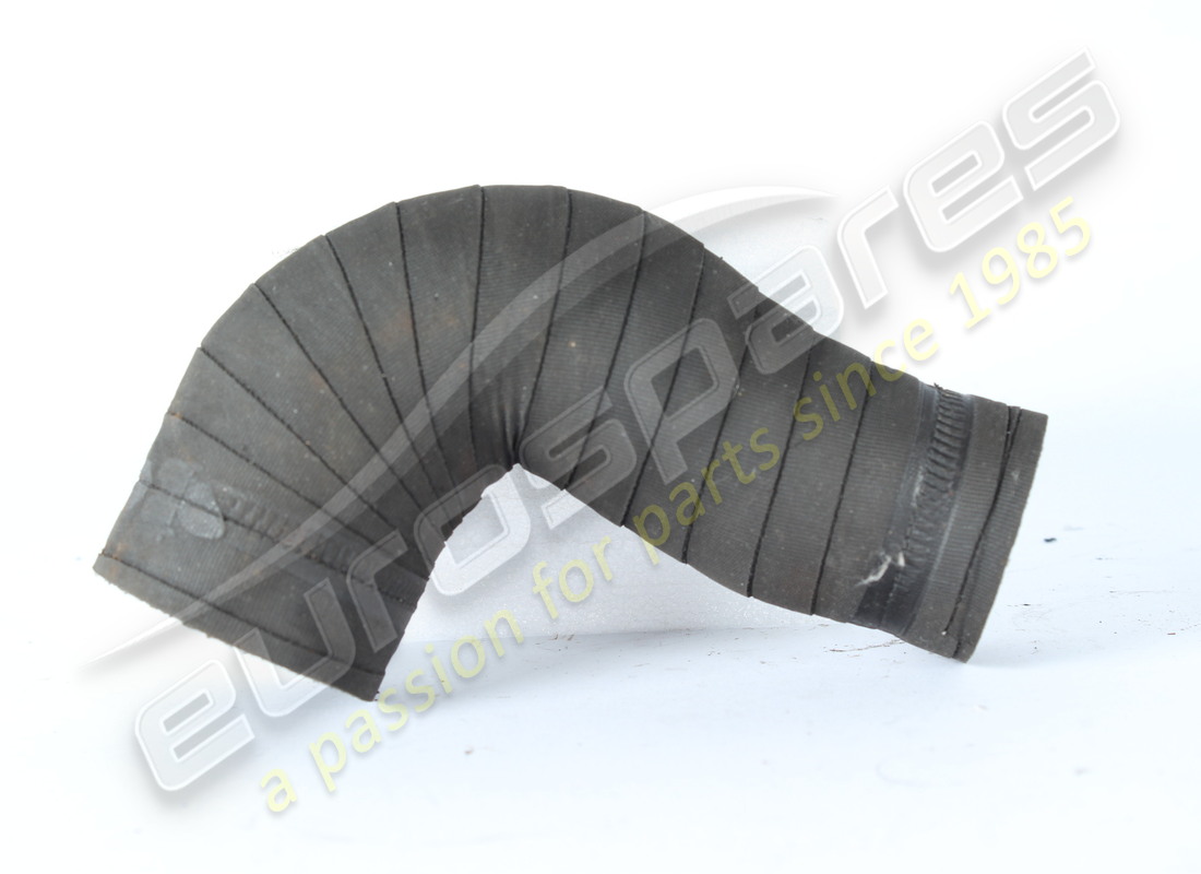 USED FERRARI WATER HOSE. PART NUMBER 26828 (2) used ferrari water hose. part number 26828 (2)