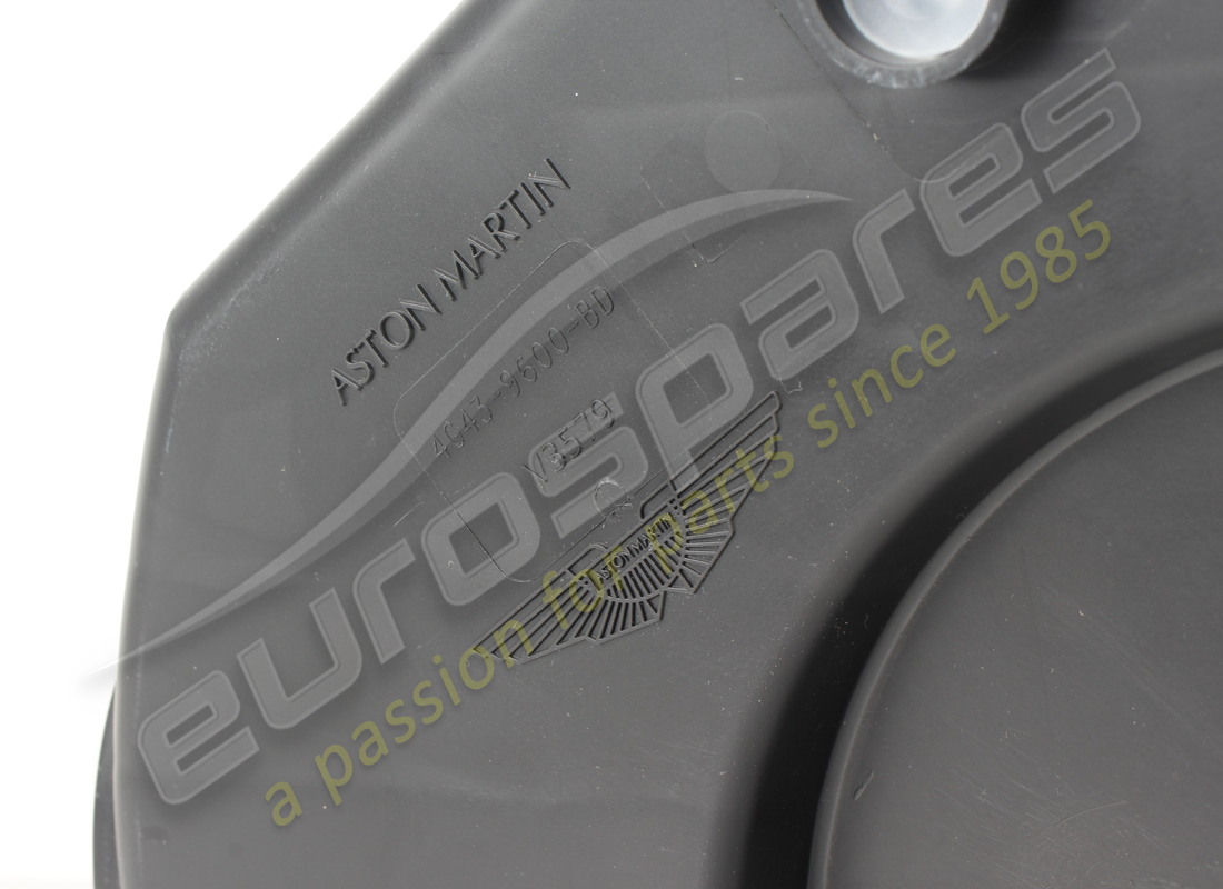 NEW ASTON MARTIN AIRBOX ASSY-RHS. PART NUMBER 4G439600BD (6) new aston martin airbox assy-rhs. part number 4g439600bd (6)