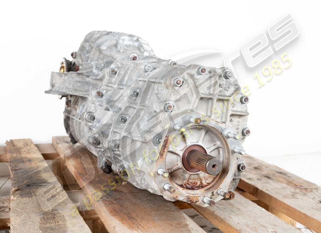 USED FERRARI COMPLETE GEARBOX. PART NUMBER 168634 (3) used ferrari complete gearbox. part number 168634 (3)