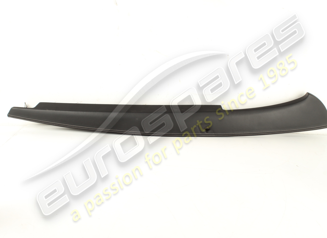 USED Ferrari RH ARMREST . PART NUMBER 83702512 (1)