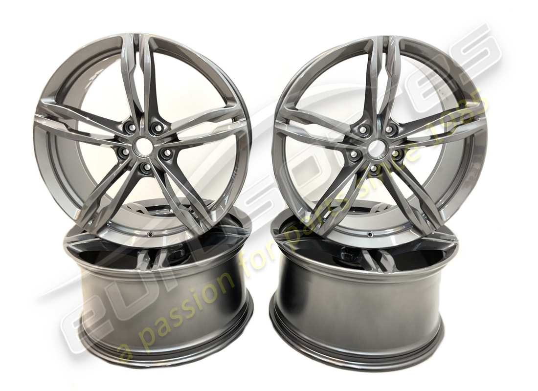 RECONDITIONED Eurospares Ferrari GTC4 WHEEL SET . PART NUMBER EAP1427237 (1)