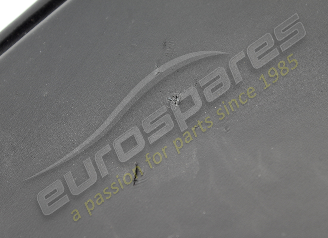 USED FERRARI RICOPRIMENTO TERZA LUCE CHIU. PART NUMBER 905252 (3) used ferrari ricoprimento terza luce chiu. part number 905252 (3)