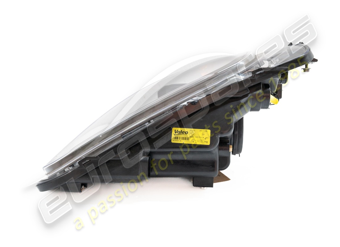 DAMAGED FERRARI RH HEADLIGHT LOW/HIGH BEA. PART NUMBER 218665 (3) damaged ferrari rh headlight low/high bea. part number 218665 (3)