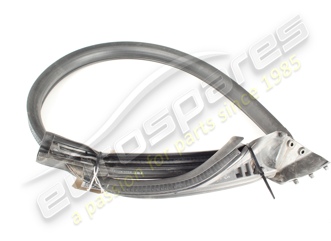 USED Ferrari RH DOOR PERIMETER SEAL AND STUFFER . PART NUMBER 84593300 (1)