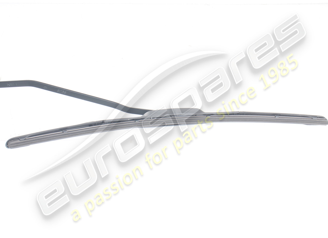 used ferrari passenger side windscreen wi. part number 83994500 (3)