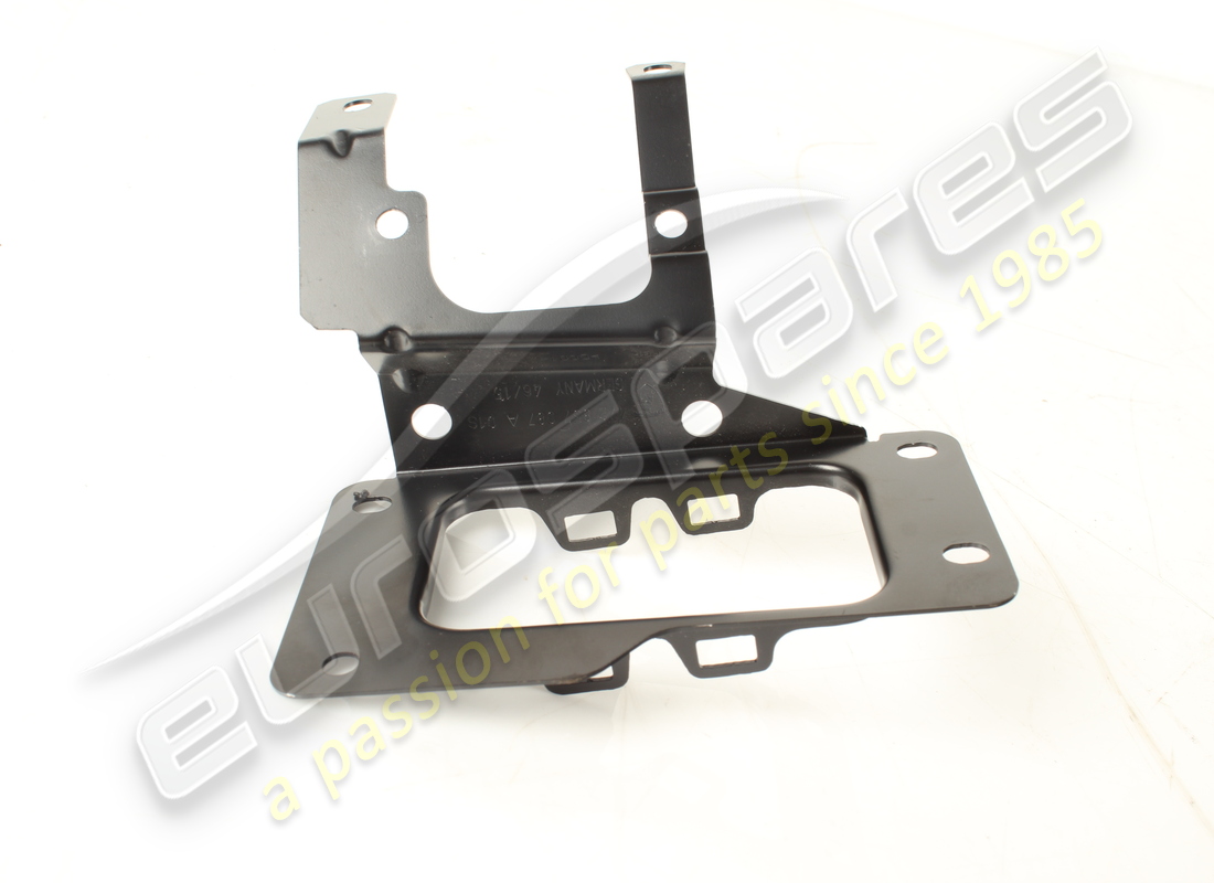 USED Lamborghini CLIP ANGLE KEY FRAME . PART NUMBER 472857087A (1)