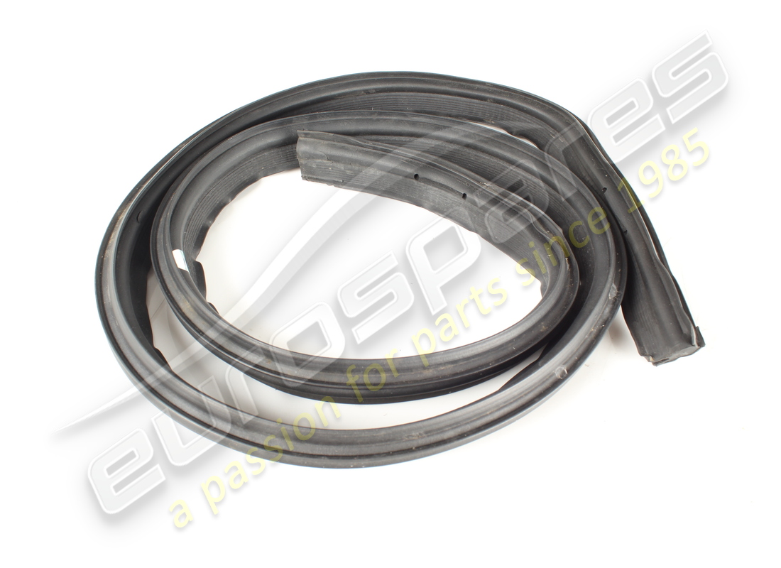 USED FERRARI RUBBER GASKET. PART NUMBER 64718700 (1) used ferrari rubber gasket. part number 64718700 (1)