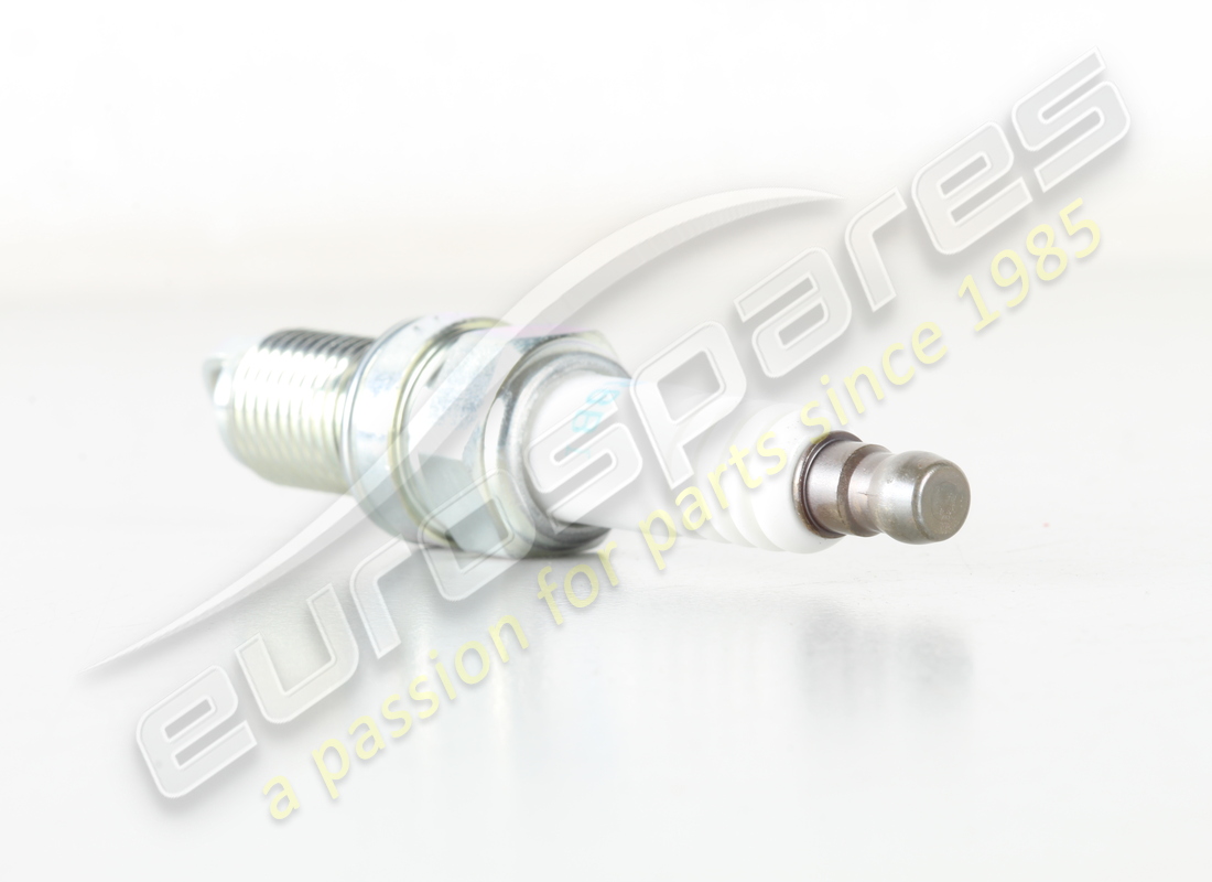 new ngk spark plug. part number 410905619 (2)