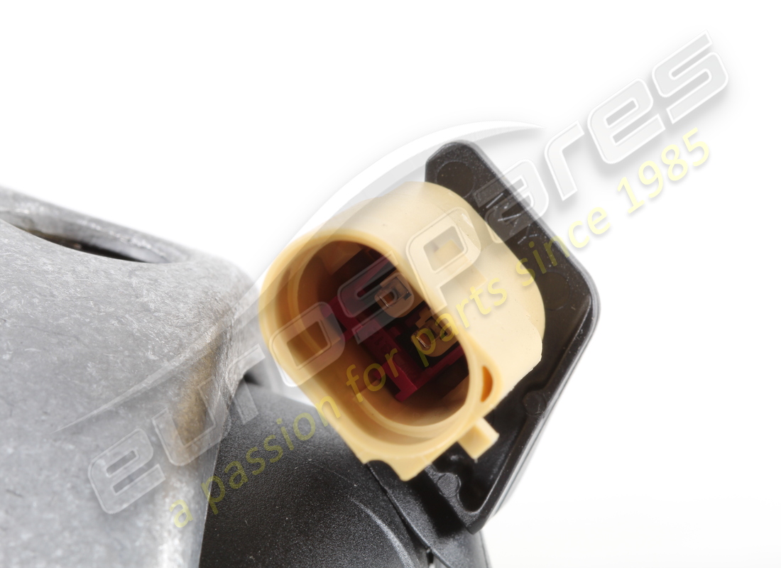 NEW PORSCHE ENGINE MOUNTING RIGHT ACTIVE ENGINE MOUNT. PART NUMBER 8R0199381AK (5) new porsche engine mounting right active engine mount. part number 8r0199381ak (5)