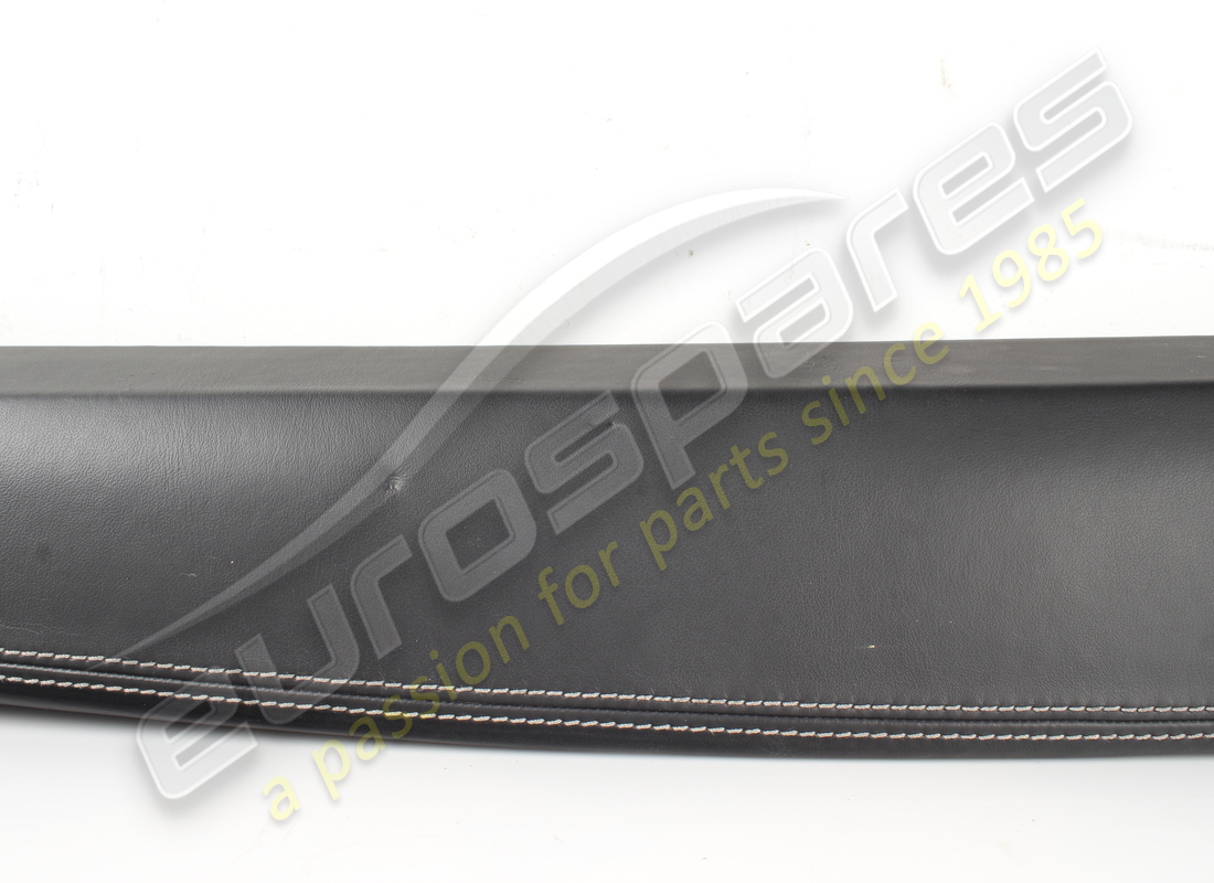 USED FERRARI RH ARMREST. PART NUMBER 83702512 (2) used ferrari rh armrest. part number 83702512 (2)