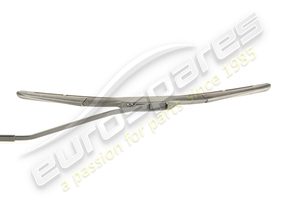 used ferrari passenger side windshield wi. part number 80840900 (3)