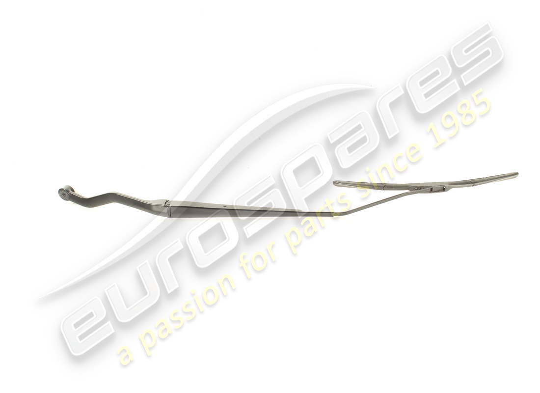 USED Ferrari PASSENGER SIDE WINDSHIELD WI . PART NUMBER 80840900 (1)